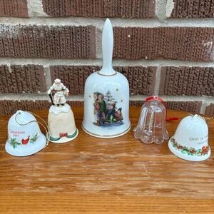 Christmas bells BUNDLE Schmid "A Time to Remember" Collector's Bell 1981 5 pc